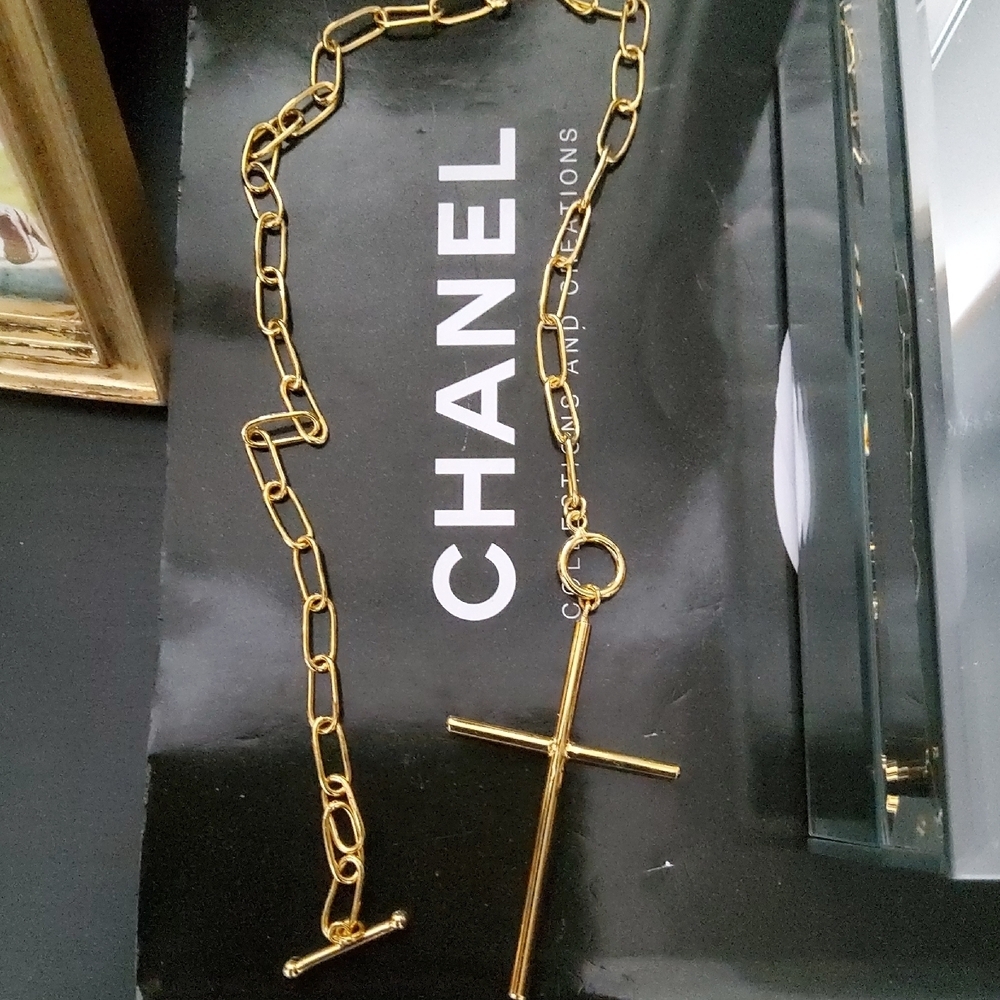 Artisan Made Gold Cross Toggle Pendant Necklace - Picture 5 of 8
